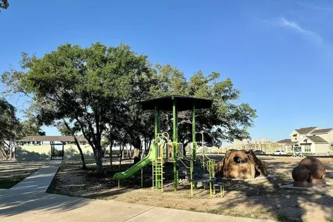 231 Rieber Rd, Kyle, TX 78640 photo 13