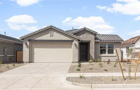 Exterior - 1264 W Treasure Trl, Apache Junction, AZ 85120 photo 1 of 2