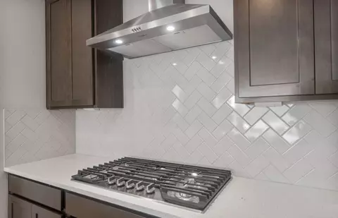 Kitchen - 1264 W Treasure Trl, Apache Junction, AZ 85120 photo 4 of 4
