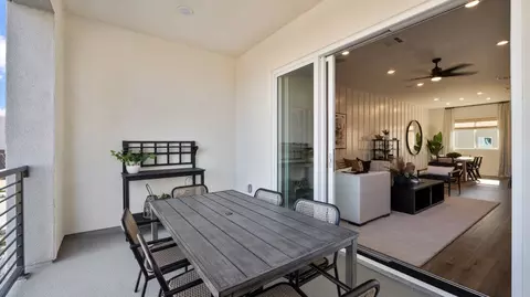 255 Lynx, Irvine, CA 92618 photo 21