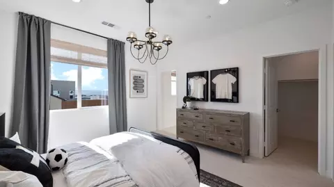 255 Lynx, Irvine, CA 92618 photo 16