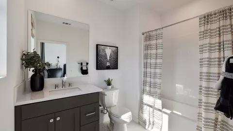 255 Lynx, Irvine, CA 92618 photo 10