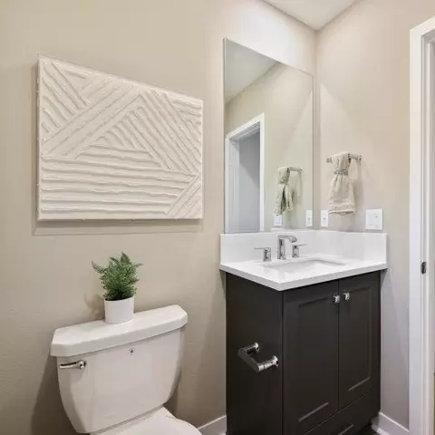 255 Lynx, Irvine, CA 92618 photo 13