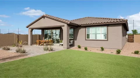 556 S Hawk Ln, Gilbert, AZ 85296 photo 5