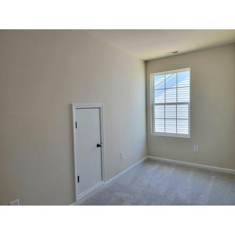 3833 Copperfield Ct, High Point, NC 27265 photo 6