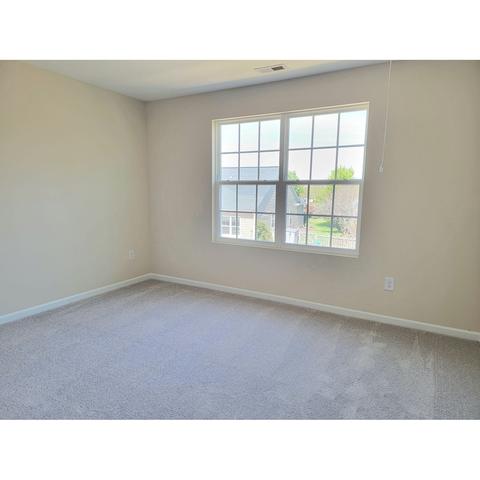 3833 Copperfield Ct, High Point, NC 27265 photo 4