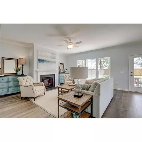 281 E Maritt St, Hampstead, NC 28443 photo 9
