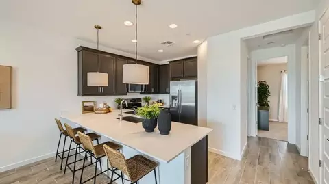 Kitchen - 8149 E Petunia Ave UNIT 1058, Mesa, AZ 85212 photo 1 of 2