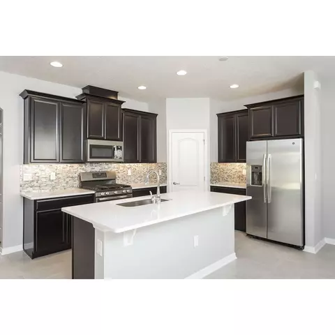 Kitchen - 2618 Great Heron Ave, Saint Cloud, FL 34773 photo 3 of 6