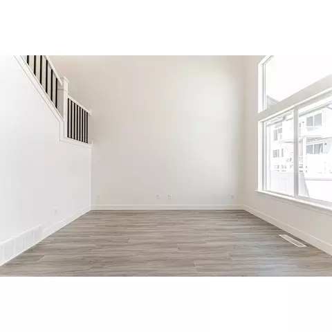 Living - 4593 S Olive Ave, Mapleton, UT 84664 photo 2 of 2