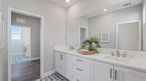 200 Tank, Irvine, CA 92618 photo 13