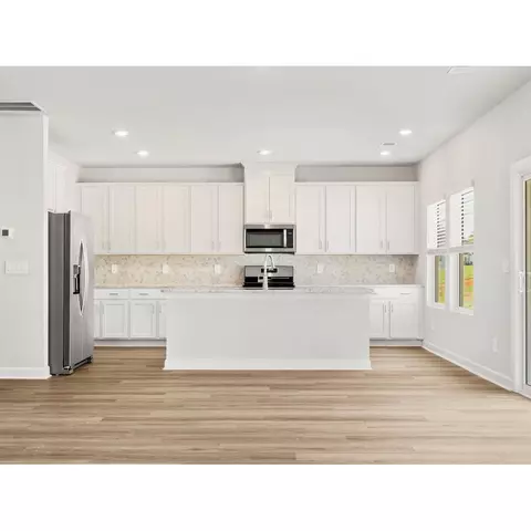 215 Maxwell Dr, Easley, SC 29642 photo 6