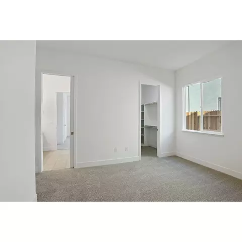 Bedroom - 2276 Paramount Ln, Manteca, CA 95337 photo 5 of 11