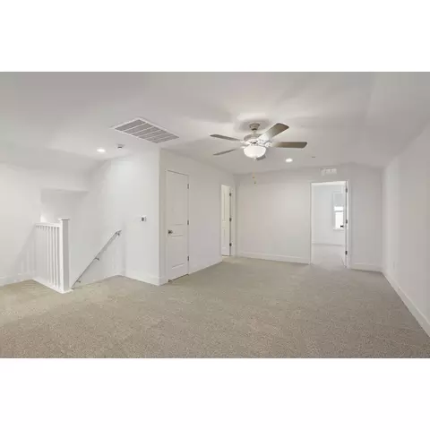 Other - 2276 Paramount Ln, Manteca, CA 95337 photo 9 of 11