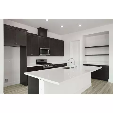 Kitchen - 2276 Paramount Ln, Manteca, CA 95337 photo 4 of 6
