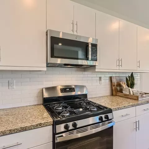 30063 Sunset Pier Dr, Menifee, CA 92584 photo 13