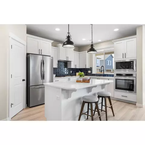 115 Valemont Dr, Medford, OR 97501 photo 8