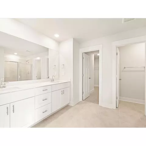 Bath - 763 Burghley Cir, Greer, SC 29651 photo 1 of 2