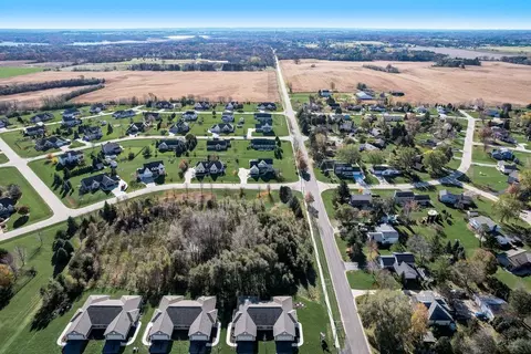 802 Margo Cir, Eagle, WI 53119 photo 14