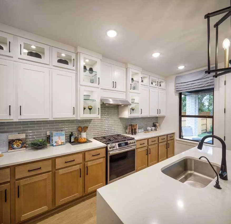 Kitchen - Plan Bernini - 5611 Kyle Joseph Dr, Georgetown, TX 78628 photo 5 of 7