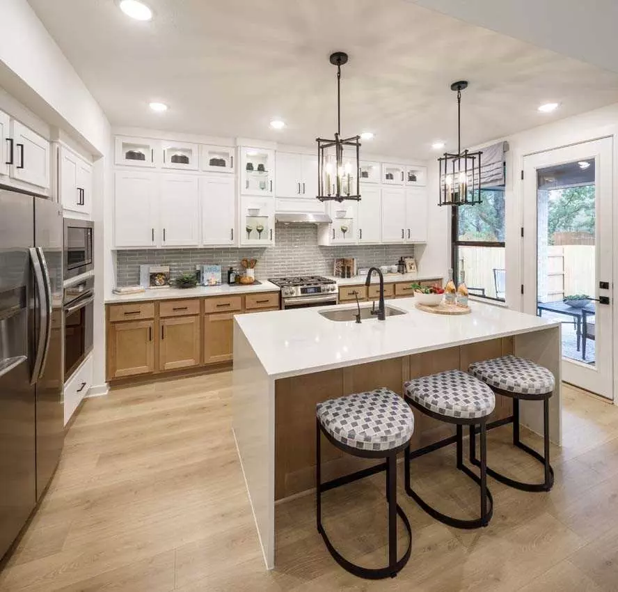 Kitchen - Plan Bernini - 5611 Kyle Joseph Dr, Georgetown, TX 78628 photo 7 of 7
