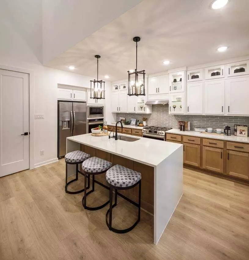 Kitchen - Plan Bernini - 5611 Kyle Joseph Dr, Georgetown, TX 78628 photo 2 of 7