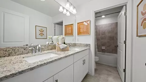 Bath - 2425 Avocado Ln, Naples, FL 34120 photo 2 of 5