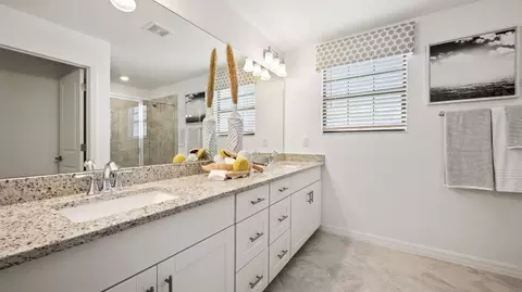Bath - 2425 Avocado Ln, Naples, FL 34120 photo 5 of 5