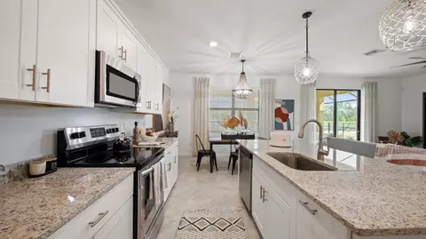 Kitchen - 2425 Avocado Ln, Naples, FL 34120 photo 5 of 7