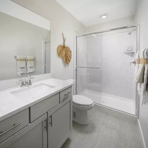 Bath - 3348 Hedgerow Ct, Folsom, CA 95630 photo 3 of 3