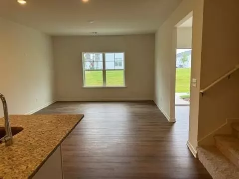 Living - 513 Tigers Cir, Lagrange, GA 30241 photo 1 of 2