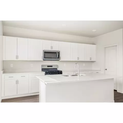 564 E Andiron Ln, Eagle Mountain, UT 84005 photo 4