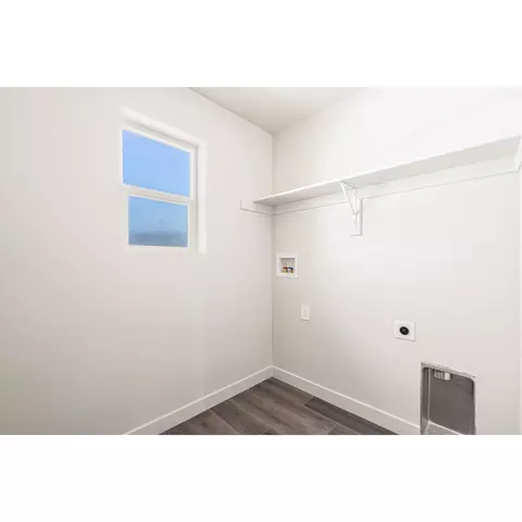 564 E Andiron Ln, Eagle Mountain, UT 84005 photo 17