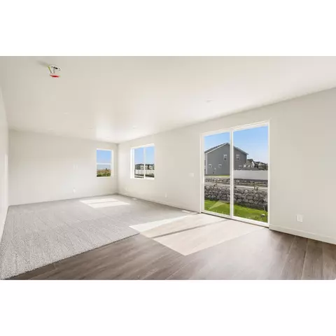 564 E Andiron Ln, Eagle Mountain, UT 84005 photo 10