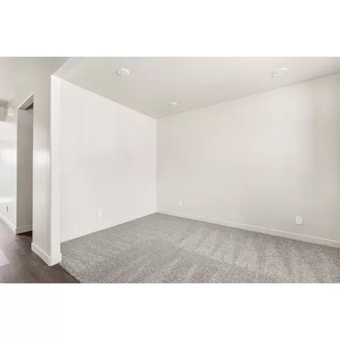 564 E Andiron Ln, Eagle Mountain, UT 84005 photo 16