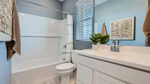 Bath - 8149 E Petunia Ave UNIT 1001, Mesa, AZ 85212 photo 2 of 2