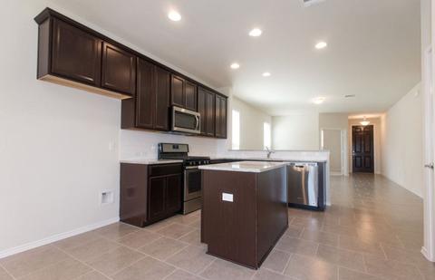 250 Sweetleaf Dr, Buda, TX 78610 photo 8