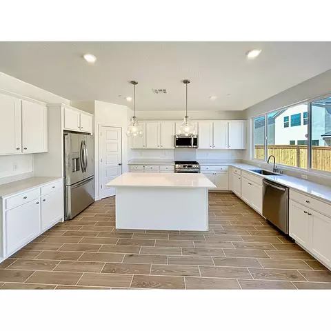 1125 Wildflower Dr, Madera, CA 93636 photo 3