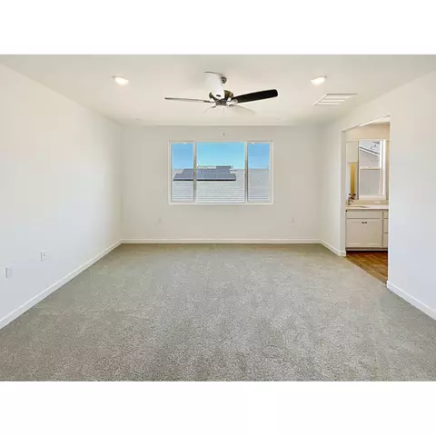 1125 Wildflower Dr, Madera, CA 93636 photo 5