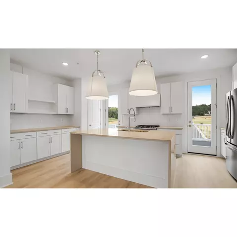 707 Iron Forge Rd, Frederick, MD 21702 photo 8