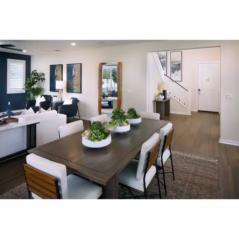 Dining - 29550 Oakley Ct, Winchester, CA 92596 photo 2 of 2