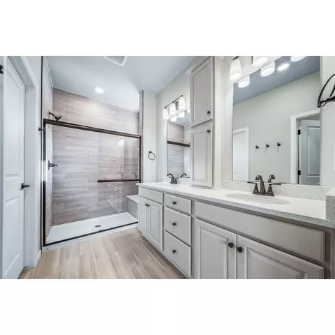 Bath - 22394 E 49th Pl, Aurora, CO 80019 photo 2 of 2