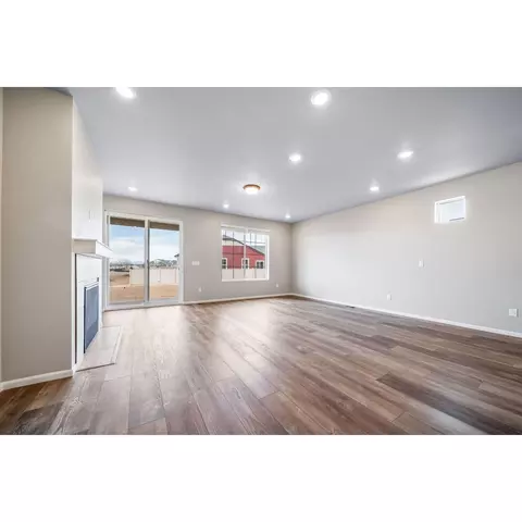 Living - 22394 E 49th Pl, Aurora, CO 80019 photo 6 of 8