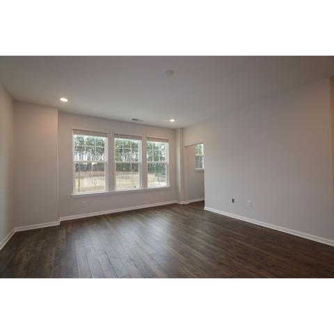 1060 Manorhaven Dr, Durham, NC 27703 photo 8