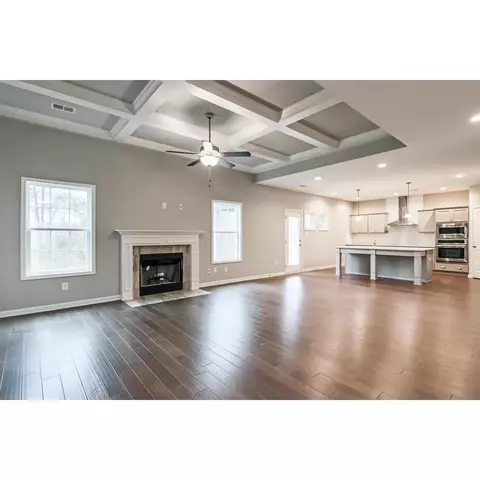 206 N Davis Rd, Lagrange, GA 30241 photo 3