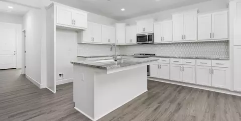 Kitchen - 1109 Grant Ave W, Madera, CA 93636 photo 3 of 4