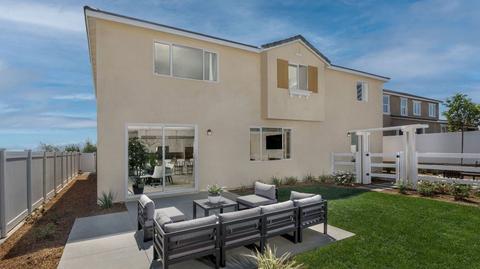 2406 Huron Rd, Rialto, CA 92377 photo 6