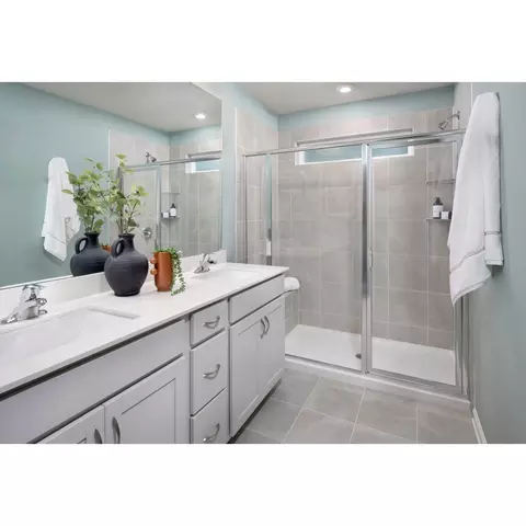 Bath - 2495 Hedgecliff Rd, Kannapolis, NC 28083 photo 1 of 1