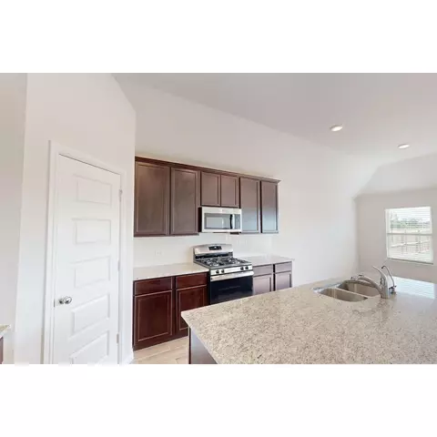 7304 Phlox Dr, Argyle, TX 76226 photo 23