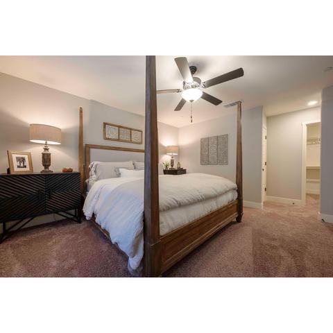 6002 Barsanti Ave, Bakersfield, CA 93313 photo 12